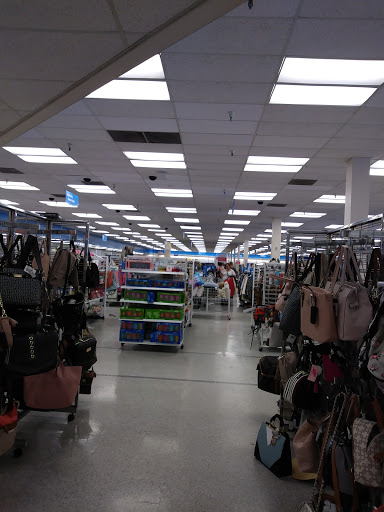 Clothing Store «Ross Dress for Less», reviews and photos, 150 Woodside Plaza, Redwood City, CA 94061, USA