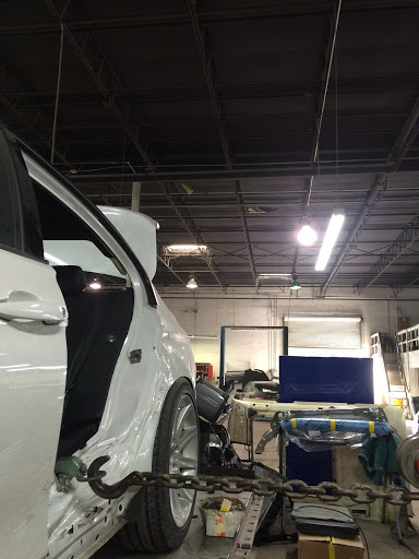 Auto Body Shop «Gene Perez Body Repairs», reviews and photos, 5131 W Hanna Ave, Tampa, FL 33634, USA