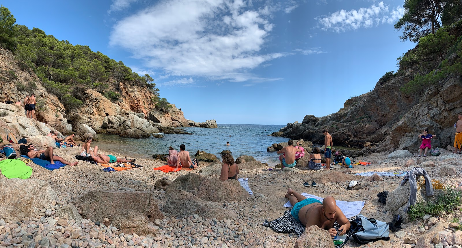 Photo of Cala Morisca wild area