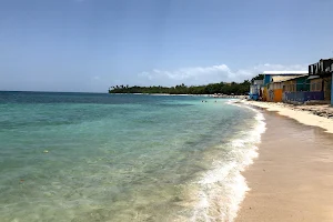 Buyé Beach image