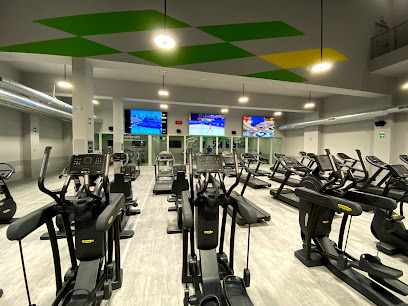 Dreamfit Moratalaz - Av. de Moratalaz, 40, 28030 Madrid, Spain