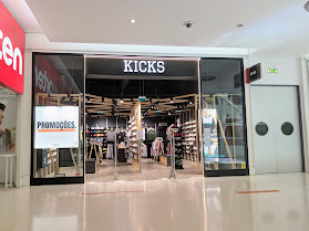 KICKS LA VIE Funchal - Sapatilhas e Sneakers