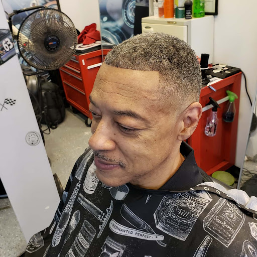 Barber Shop «The Pit Stop Barbershop», reviews and photos, 5801 Roswell Rd, Sandy Springs, GA 30328, USA