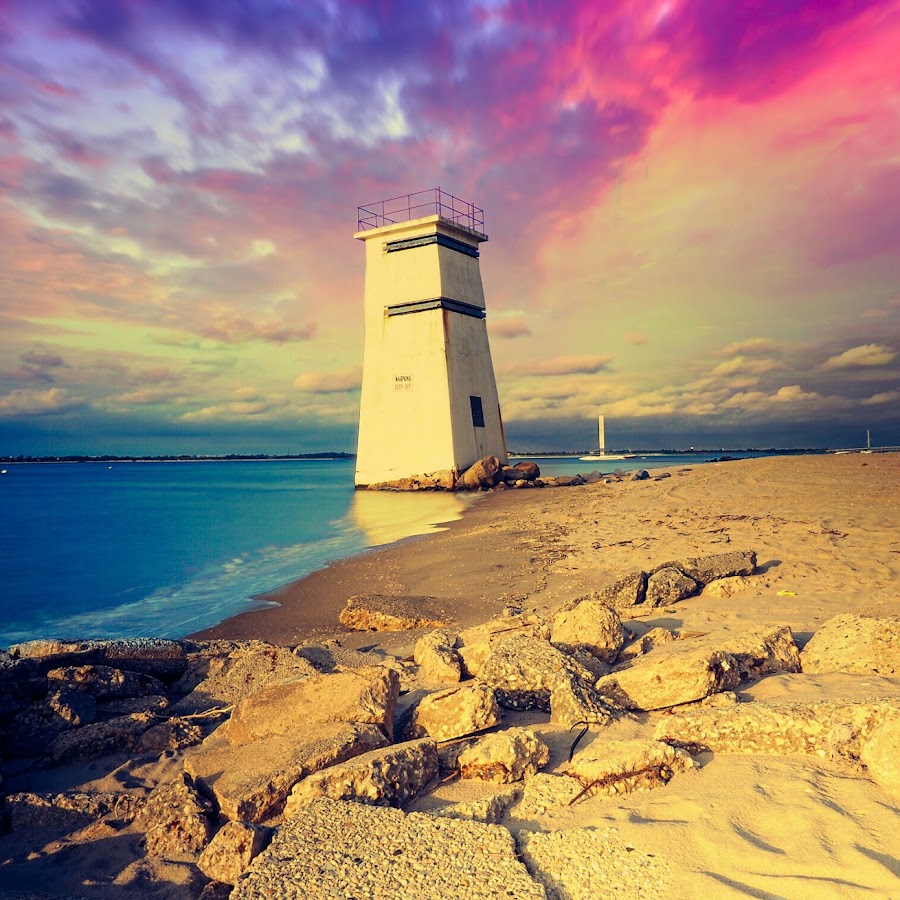 Breezy Point Lighthouse