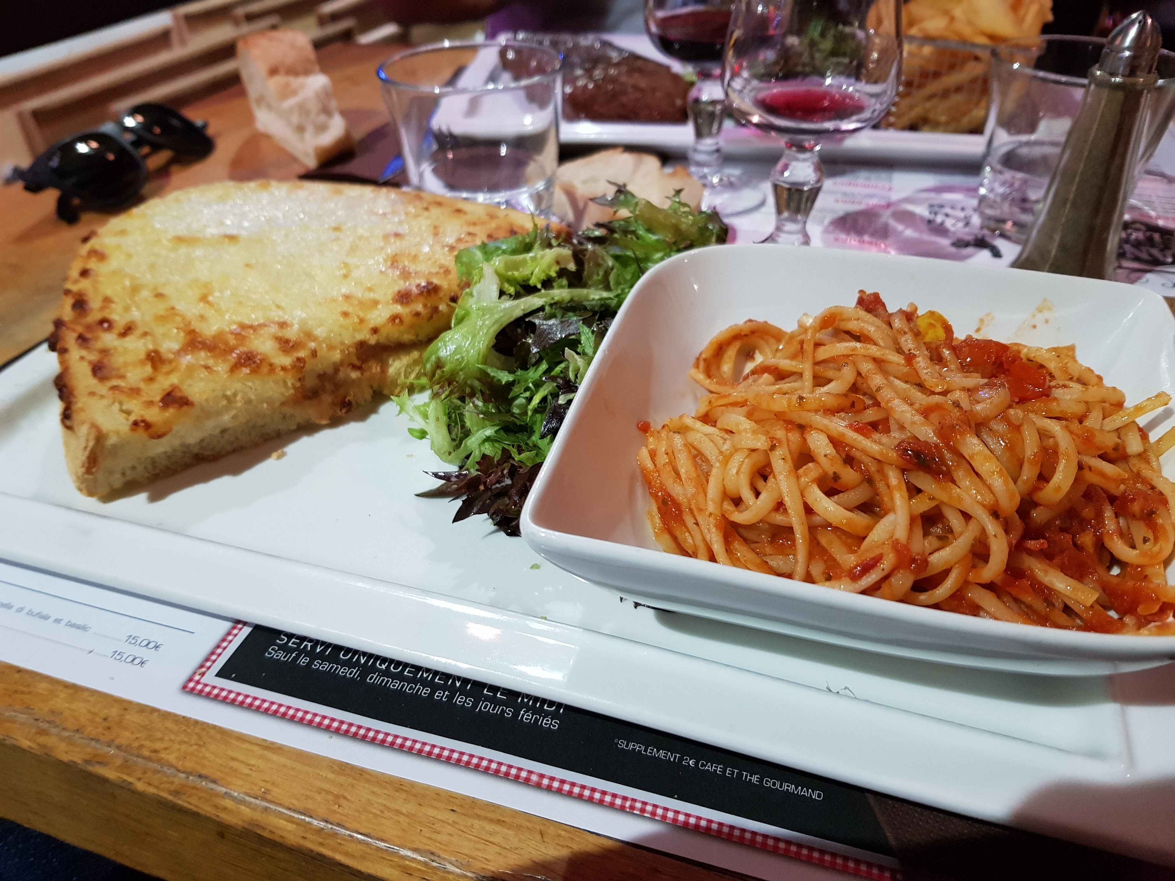 Photo n° 1 de l'avis de Yan.e fait le 15/10/2017 à 15:53