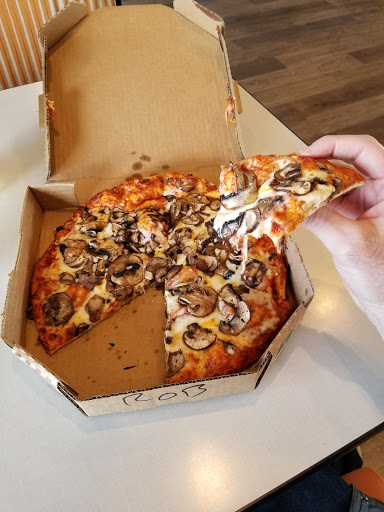 Pizza Restaurant «Round Table Pizza», reviews and photos, 408 Bailey Rd, Pittsburg, CA 94565, USA