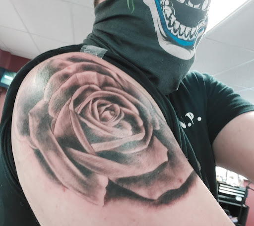 Explore charlotte's web tattoo ideas, creative tattoo ideas in Saint Petersburg, available at Foolish Pride Tattoo Co.