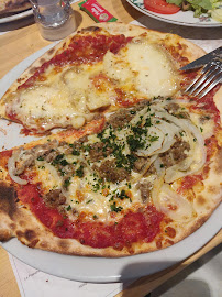 Pizza du Restaurant L'Armailly à Tignes - n°8