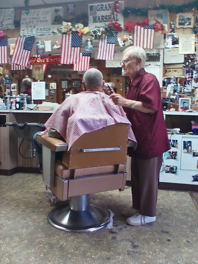 Barca's Barber Shop 08318