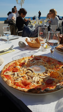 Pizza du Restaurant Rosy Beach à Villeneuve-Loubet - n°9