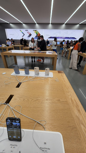 Computer Store «Apple Washington Square», reviews and photos, 9585 SW Washington Square Rd, Tigard, OR 97223, USA