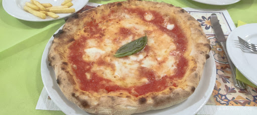 Ristorante Pizzeria Dafne in Mondragone, Provincia di Caserta