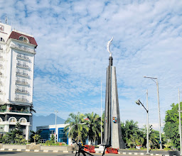 Kujang Monument photo