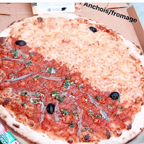 Plats et boissons du Pizzas à emporter Camion pizza à l'ancienne 13008 et 13016 à Marseille - n°1