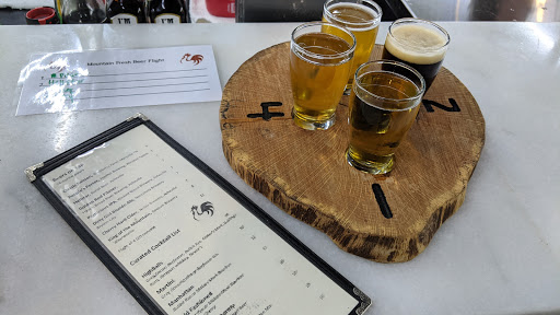 Hamburger Restaurant «Mountain Fresh Grocery Inc», reviews and photos, 521 Main St, Highlands, NC 28741, USA