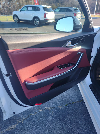 Kia Dealer «Chantz Scott Kia», reviews and photos, 929 E Stone Dr, Kingsport, TN 37660, USA