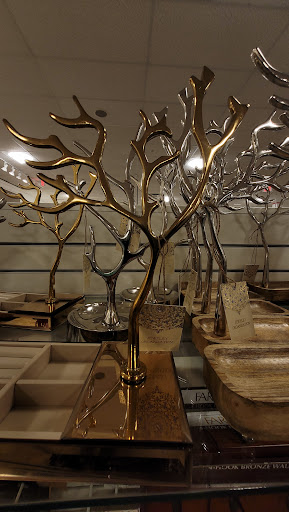 Department Store «HomeGoods», reviews and photos, 431 N Main St, East Longmeadow, MA 01028, USA