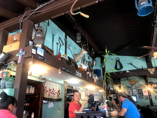 Shopping Mall «Pelton Shopping Center», reviews and photos, 110 Pelton Center Way, San Leandro, CA 94577, USA