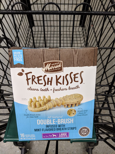 Pet Supply Store «Pet Supplies Plus», reviews and photos, 1206 W Dundee Rd, Buffalo Grove, IL 60089, USA