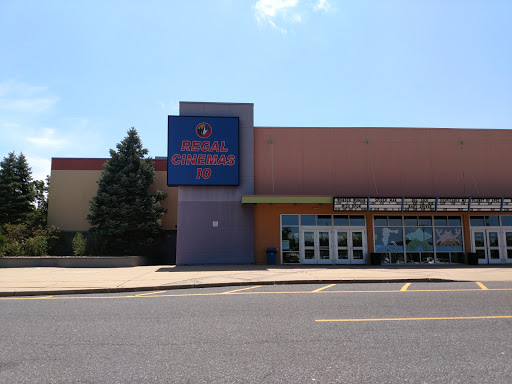 Movie Theater «Regal Cinemas Manahawkin 10», reviews and photos, 733 NJ-72, Manahawkin, NJ 08050, USA