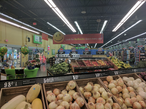 Supermarket «Walmart Neighborhood Market», reviews and photos, 804 S Cashua Dr, Florence, SC 29501, USA