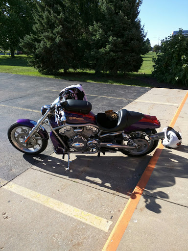 Harley-Davidson Dealer «Boardtracker Harley-Davidson», reviews and photos