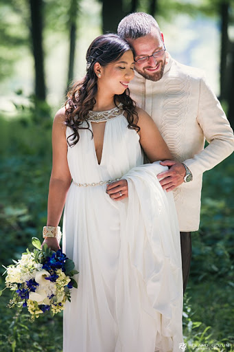 Bridal Shop «RockPort Bridals», reviews and photos, 13429 Detroit Ave, Lakewood, OH 44107, USA