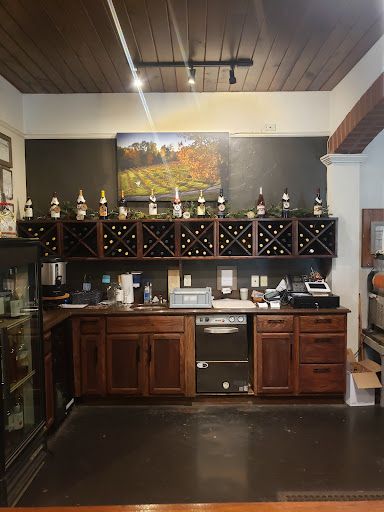 Winery «Crown Winery», reviews and photos, 3638 E Mitchell St, Humboldt, TN 38343, USA