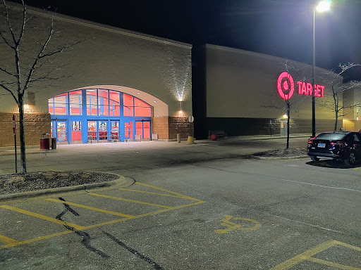 Department Store «Target», reviews and photos, 1400 E Lake Cook Rd, Wheeling, IL 60090, USA