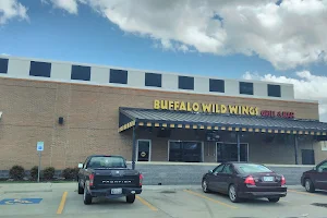 Buffalo Wild Wings image