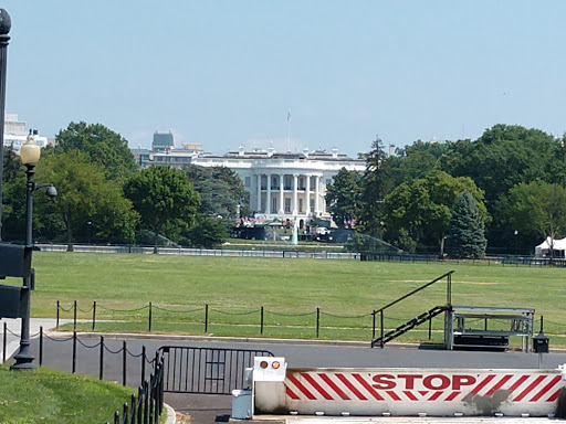 Sightseeing Tour Agency «Old Town Trolley and DC Duck Tours», reviews and photos, 50 Massachusetts Ave NE, Washington, DC 20002, USA