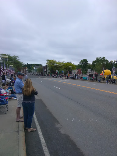 Coffee Shop «Starbucks», reviews and photos, 1 Parker Harding Plaza, Westport, CT 06880, USA