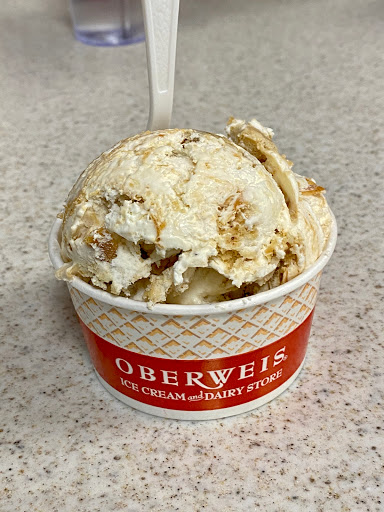 Ice Cream Shop «Oberweis Ice Cream and Dairy Store», reviews and photos, 32808 Woodward Ave, Royal Oak, MI 48073, USA