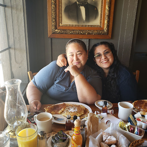 American Restaurant «Cracker Barrel Old Country Store», reviews and photos, 6251 Westport Ave, Shreveport, LA 71129, USA