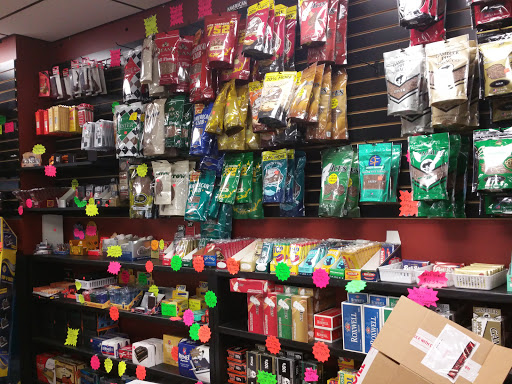 Tobacco Shop «Smokers Choice», reviews and photos, 701 S Crouse Ave, Syracuse, NY 13210, USA