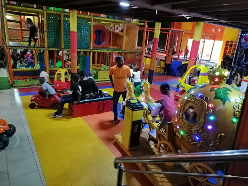 FuntasticaLand Amusement Park, 25 Olusoji Idowu St, behind Mutual Benefit Assurance, Ilupeju 100252, Lagos, Nigeria, Ice Cream Shop, state Lagos