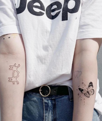 Tattoo Shop «Fleur Noire Tattoo Parlour», reviews and photos, 439 Metropolitan Ave, Brooklyn, NY 11211, USA