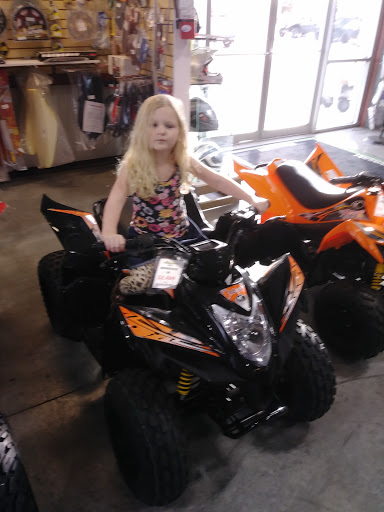 Kawasaki Motorcycle Dealer «MotoAdventure Kawasaki Beta Kymco», reviews and photos, 6385 Byrd Dr, Loveland, CO 80538, USA