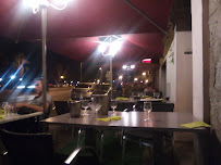 Atmosphère du Restaurant italien Le Petit Naples. Restaurant à Marseille - n°4