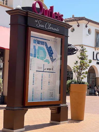 Outlet Mall «Outlets at San Clemente», reviews and photos, 101 W Avenida Vista Hermosa #190, San Clemente, CA 92672, USA