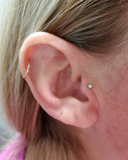 Tattoo Shop «Skin of A Different Color», reviews and photos, 2080 E New York St, Aurora, IL 60502, USA