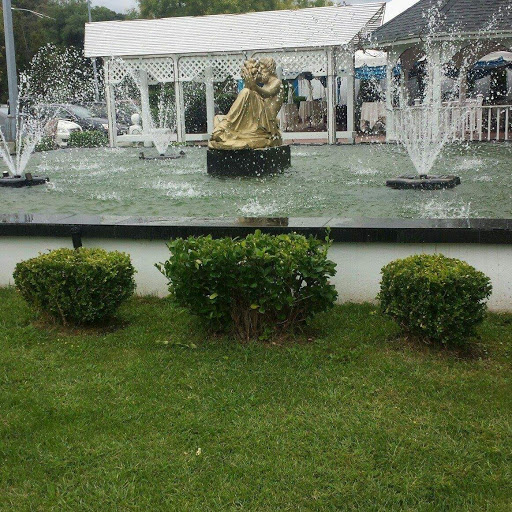 Car Wash «Sparkles Carwash & Quick Lube», reviews and photos, 3107 Farrington St, Flushing, NY 11354, USA