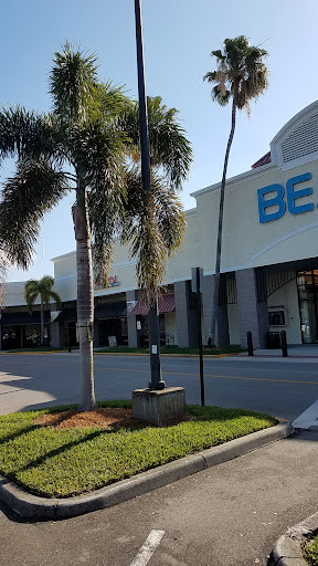 Department Store «Bealls Store», reviews and photos, 2301 Del Prado Blvd, Cape Coral, FL 33990, USA
