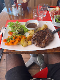 Steak du Restaurant français Restaurant Chez Léon à Vallon-Pont-d'Arc - n°7