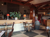Atmosphère du Restaurant Courtepaille à Bordeaux - n°10