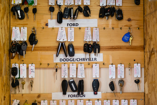 Used Car Dealer «H & R Motors Inc», reviews and photos, 26 Murphrees Valley Rd, Springville, AL 35146, USA