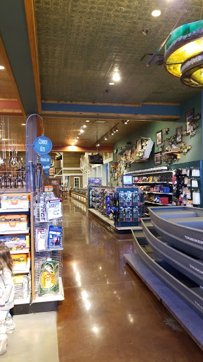 Sporting Goods Store «Bass Pro Shops», reviews and photos