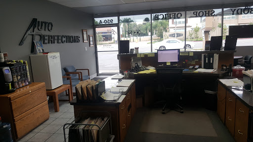 Auto Body Shop «Auto Perfections», reviews and photos, 950 E Whittier Blvd # B, La Habra, CA 90631, USA