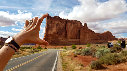 Bus Tour Agency «Rek Travel, LLC», reviews and photos, 5825 W Irving Park Rd, Chicago, IL 60634, USA