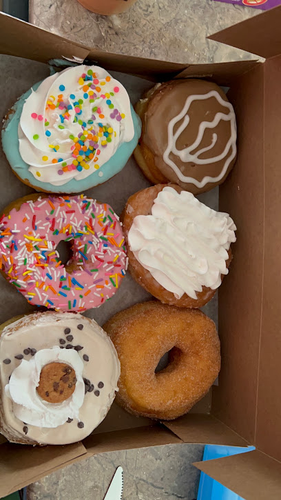 Debrodniks Donuts: Brantford